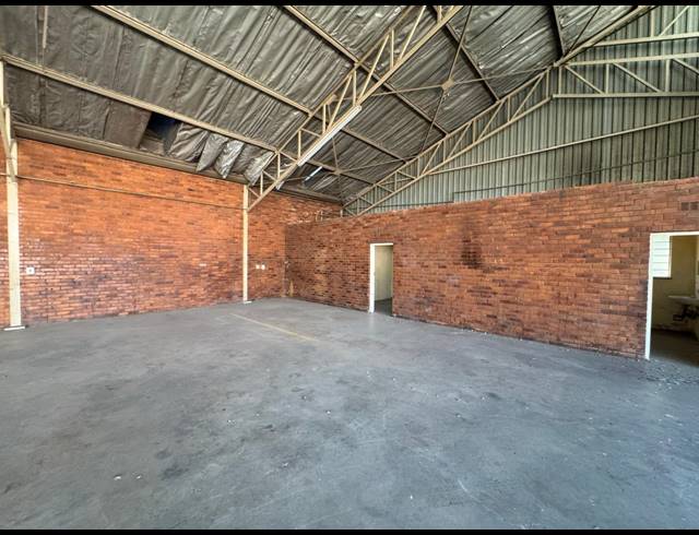 789M² WAREHOUSE TO LET IN WYNBERG